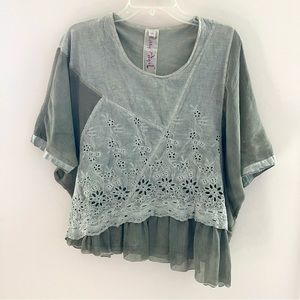 Pretty Angel Linen Cotton Blend Flowy Asymmetrical Hem Batwing Sleeves Blouse
